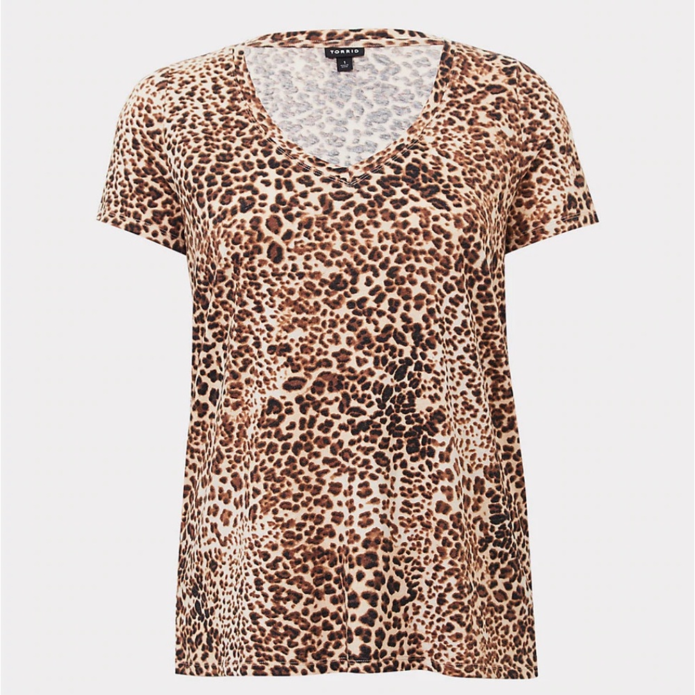 Torrid 2/2X Tee Top Leopard Print Shirt V-Neck - Picture 3 of 4